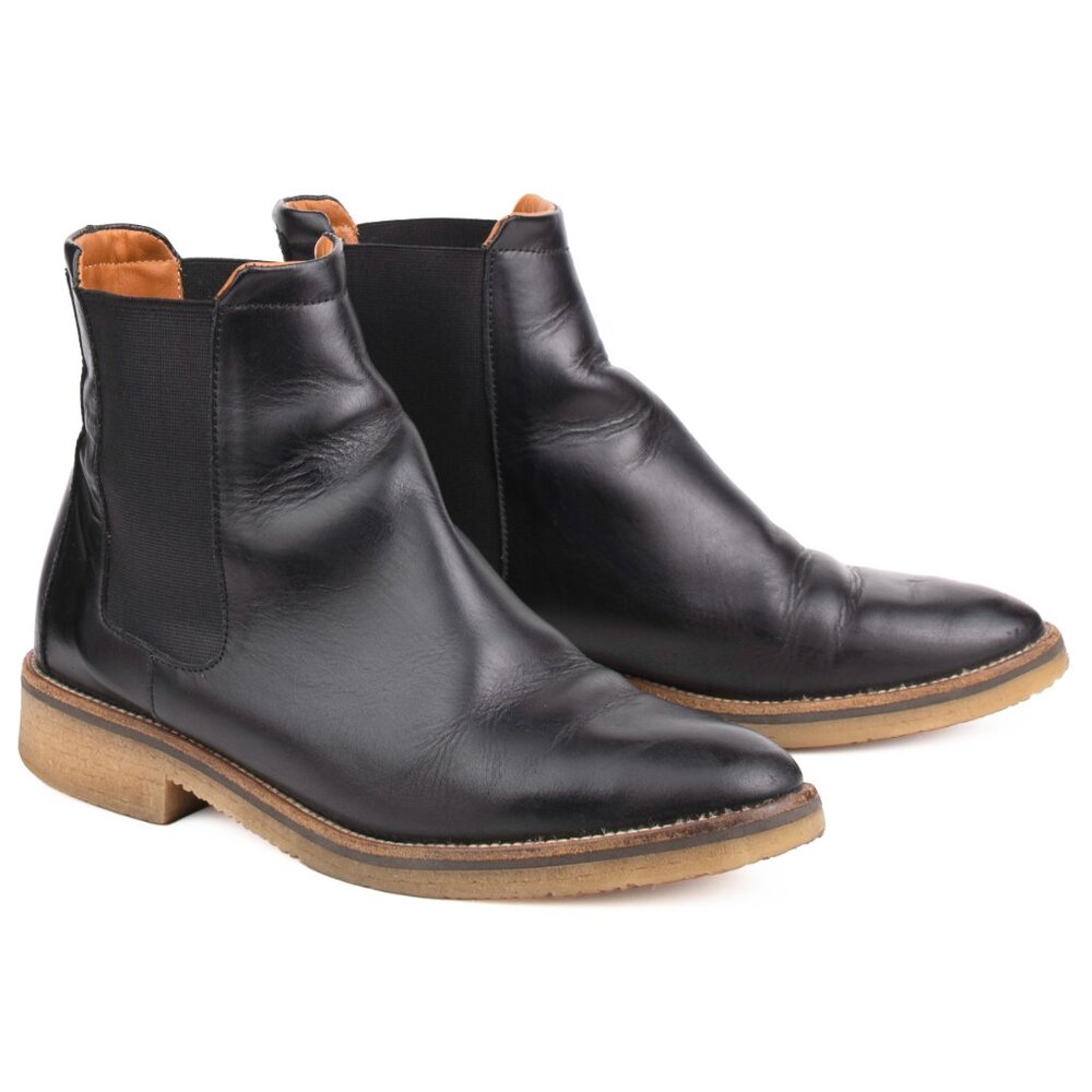 Everlane The Chelsea Boot Black Leather Rubber Sole Women's 9.5